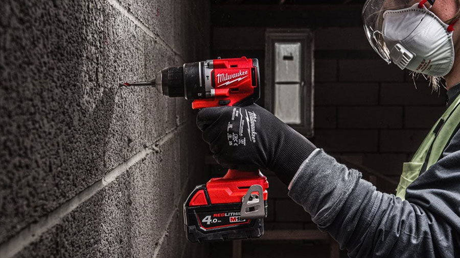 perceuse à percussion compacte sans fil M18 BLPDRC Milwaukee perceuse à percussion compacte sans fil M18 BLPDRC Milwaukee